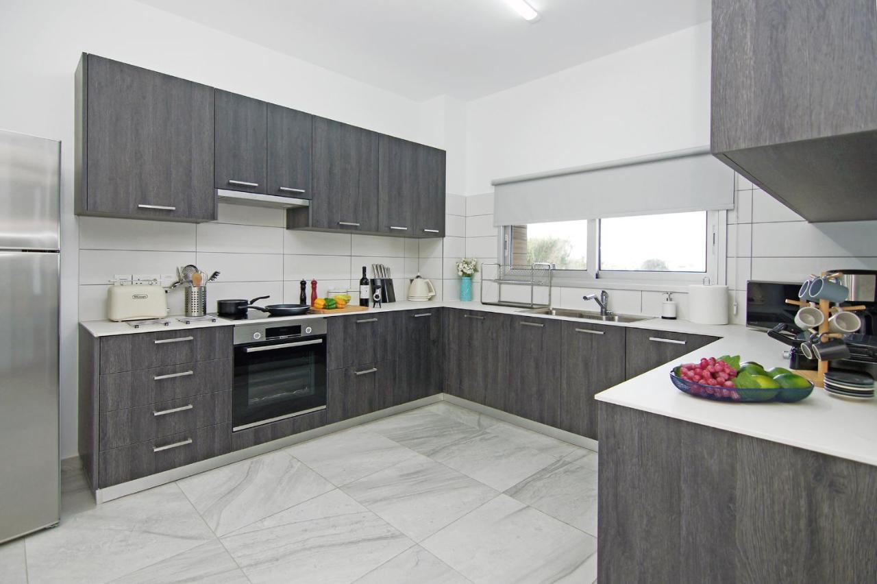 Villa Thea Athena Протарас Екстер'єр фото