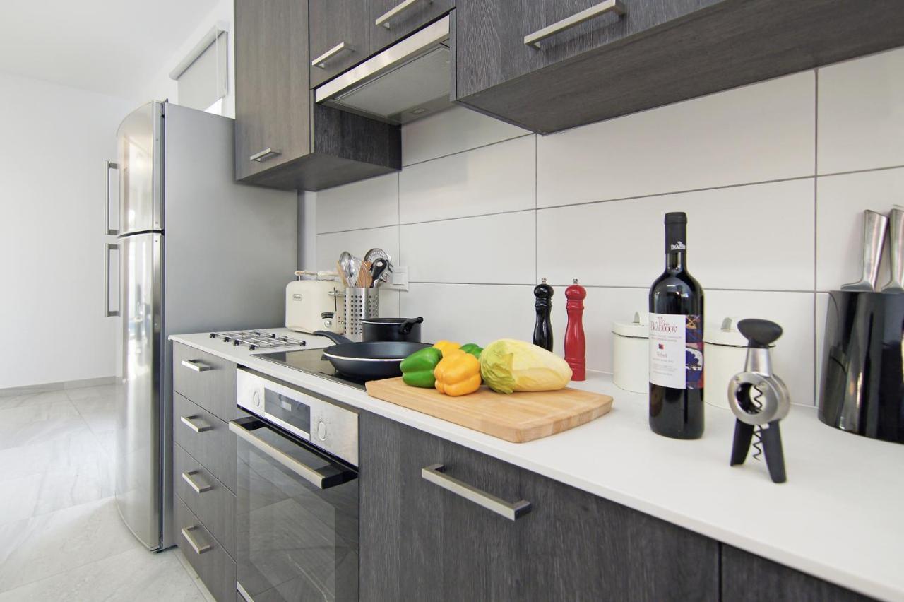 Villa Thea Athena Протарас Екстер'єр фото